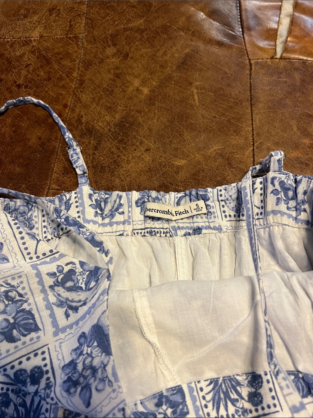 Abercrombie and Fitch women’s blue fruit stamp skort dress - Picture 3 of 6